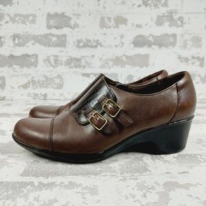 Clarks Ivy Dark Brown Leather Buckle Up Heeled Loafers M575